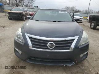 2014 Nissan Altima SV with VIN 1N4AL3AP2EC279746, listed as a Copart auction lot 48284755 with 156,217 mi miles and Salvage Title. Bid and sale history available at DreamBid. Image 5.