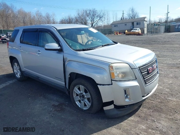 2010 GMC Terrain SLE-1 with VIN 2CTALBEW9A6319415, listed as a IAAI auction lot 41875174 with 112,945 mi miles. Bid and sale history available at carsss.com. Image 1.