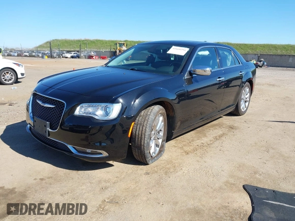2019 Chrysler 300 Limited with VIN 2C3CCAKG8KH610865, listed as a IAAI auction lot 41668294 with 121,656 mi miles. Bid and sale history available at carsss.com. Image 17.