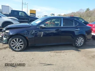 2009 Lexus IS with VIN JTHCK262495028118, listed as a IAAI auction lot 42064522 with 201,872 mi miles. Bid and sale history available at carsss.com. Image 14.