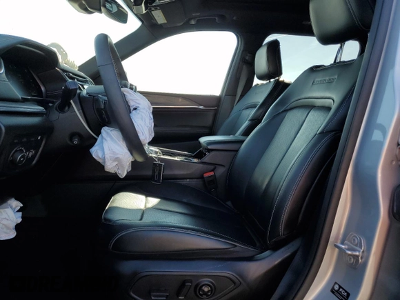 2022 Jeep Grand Cherokee Overland with VIN 1C4RJYD64N8756960, listed as a Copart auction lot 69174624 with 23,249 mi miles and Salvage title. Bid and sale history available at DreamBid. Image 7.