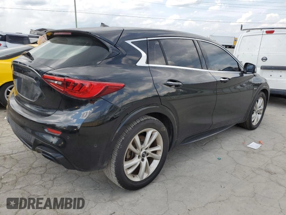 2018 Infiniti QX30 ESSENTIAL with VIN SJKCH5CP8JA060970, listed as a Copart auction lot 66625053 with 0 mi miles and Salvage Title. Bid and sale history available at carsss.com. Image 3.