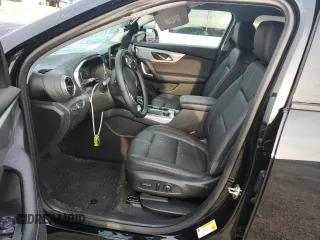 2024 Chevrolet Blazer LT z VIN 3GNKBJRS7RS159107, wystawiony jako Copart lot #65522404 z przebiegiem 15 219 mil mil oraz Szkoda całkowita • Salvage title. Historia ofert i sprzedaży dostępna na DreamBid. Obrazek 7.