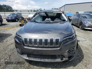 2019 Jeep Cherokee Latitude Plus with VIN 1C4PJLLN0KD119876, listed as a Copart auction lot 60462765 with 61,909 mi miles and Salvage title. Bid and sale history available at DreamBid. Image 5.