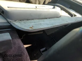 1986 Chevrolet Corvette z VIN 1G1YY0783G5107511, wystawiony jako Copart lot #49959345 z przebiegiem 40 375 mil mil oraz Szkoda całkowita • Salvage title. Historia ofert i sprzedaży dostępna na DreamBid. Obrazek 10.