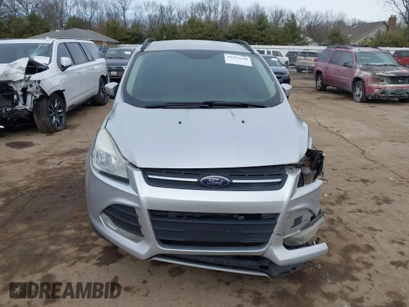 2016 Ford Escape SE with VIN 1FMCU9G94GUC06902, listed as a IAAI auction lot 41432640 with 200,575 mi miles. Bid and sale history available at carsss.com. Image 13.