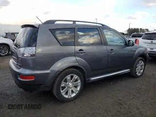 2010 Mitsubishi Outlander z VIN JA4AT3AW6AZ008689, wystawiony jako Copart lot #43402055 z przebiegiem 146 792 mil mil oraz Czysty tytuł • Clean title. Historia ofert i sprzedaży dostępna na DreamBid. Obrazek 3.