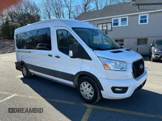 2022 Ford Transit Passenger XL with VIN 1FBAX2C81NKA48667, listed as a Copart auction lot 41432375 with 53,995 mi miles and Clean Title. Bid and sale history available at carsss.com. Image 4.