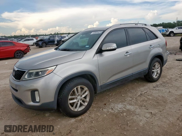 2015 Kia Sorento LX with VIN 5XYKTCA61FG617141, listed as a Copart auction lot 62824255 with 105,796 mi miles and Clean title. Bid and sale history available at DreamBid. Image 1.