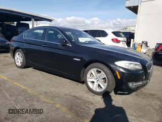 2013 BMW 5 Series 528i with VIN WBAXG5C54DDY35349, listed as a Copart auction lot 78957244 with 164,696 mi miles and Clean Title. Bid and sale history available at carsss.com. Image 4.