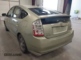 2008 Toyota Prius with VIN JTDKB20U583301939, listed as a IAAI auction lot 41667468 with 104,054 mi miles. Bid and sale history available at carsss.com. Image 3.