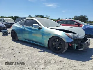 2013 Hyundai Genesis Coupe R-Spec with VIN KMHHT6KD2DU086838, listed as a Copart auction lot 50589725 with 111,473 mi miles and Non repairable. Bid and sale history available at DreamBid. Image 4.