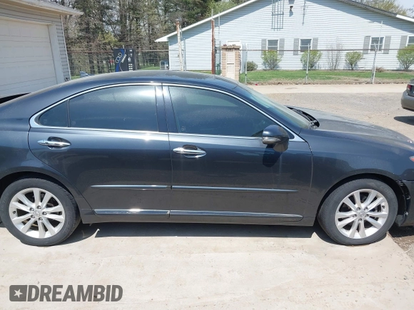 2011 Lexus ES with VIN JTHBK1EG7B2437997, listed as a IAAI auction lot 42062607 with 116,833 mi miles. Bid and sale history available at carsss.com. Image 14.