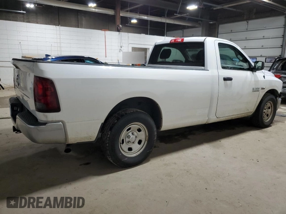 2017 Ram 1500 Tradesman z VIN 3C6JR6DT1HG675260, wystawiony jako Copart lot #81316994 z przebiegiem 179 886 mil mil oraz Szkoda całkowita • Salvage title. Historia ofert i sprzedaży dostępna na DreamBid. Obrazek 3.