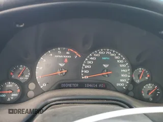 2000 Chevrolet Corvette with VIN 1G1YY22G7Y5103683, listed as a Copart auction lot 69292574 with 104,614 mi miles and Salvage Title. Bid and sale history available at carsss.com. Image 9.