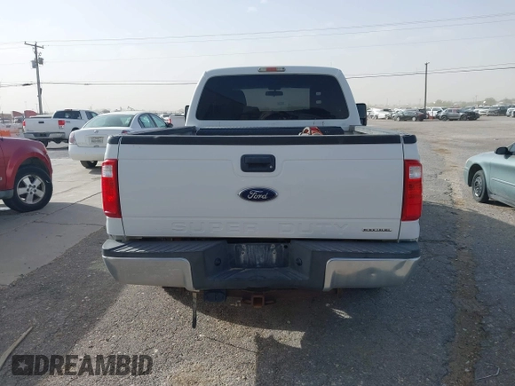 2015 Ford F-250 XLT с VIN 1FT7X2B61FEC28060, выставлен на аукционе IAAI как лот 41941395 с пробегом 235 517 миль миль и . История ставок и продаж доступна на DreamBid. Изображение 16.