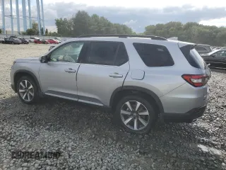 2024 Honda Pilot Touring with VIN 5FNYG1H75RB008373, listed as a Copart auction lot 68243994 with 0 mi miles and Salvage Title. Bid and sale history available at carsss.com. Image 2.