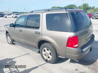 2004 Ford Explorer z VIN 1FMZU83E24UB48730, wystawiony jako IAAI lot #42007438 z przebiegiem 166 246 mil mil oraz . Historia ofert i sprzedaży dostępna na DreamBid. Obrazek 3.