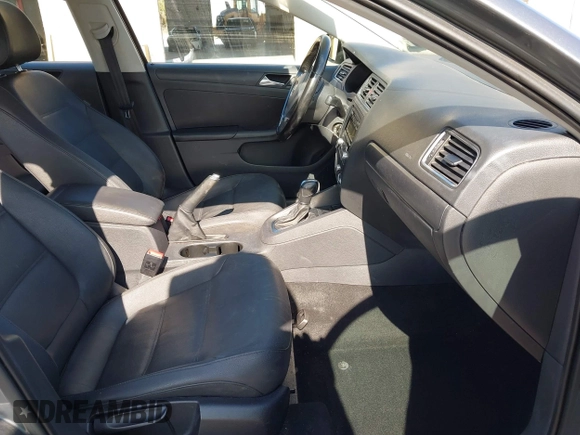 2011 Volkswagen Jetta SE с VIN 3VWDZ7AJ9BM395509, выставлен на аукционе IAAI как лот 41856879 с пробегом 126 169 миль миль и . История ставок и продаж доступна на DreamBid. Изображение 5.