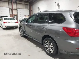2017 Nissan Pathfinder SL with VIN 5N1DR2MM2HC622055, listed as a IAAI auction lot 41979816 with 123,355 mi miles. Bid and sale history available at carsss.com. Image 17.