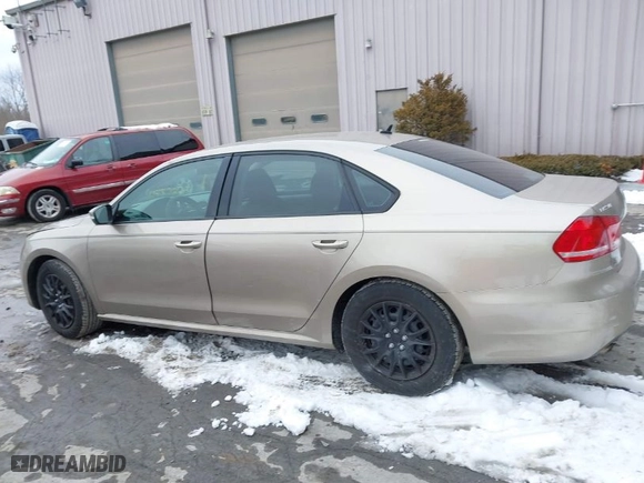 2015 Volkswagen Passat 1.8T Limited Edition with VIN 1VWAS7A34FC016495, listed as a IAAI auction lot 41537227 with 147,197 mi miles. Bid and sale history available at carsss.com. Image 14.