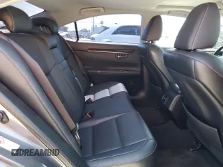2016 Lexus ES 330 z VIN 58ABK1GGXGU006214, wystawiony jako Copart lot #57451925 z przebiegiem 99 852 mil mil oraz Szkoda całkowita • Salvage title. Historia ofert i sprzedaży dostępna na DreamBid. Obrazek 10.