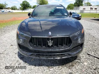 2017 Maserati Levante S z VIN ZN661YUS7HX228466, wystawiony jako Copart lot #56974265 z przebiegiem 45 770 mil mil oraz Szkody całkowita. Historia ofert i sprzedaży dostępna na DreamBid. Obrazek 5.
