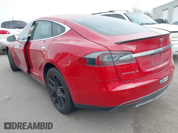 2013 Tesla Model S with VIN 5YJSA1CG0DFP14545, listed as a IAAI auction lot 41806844 with Not Provided miles. Bid and sale history available at carsss.com. Image 3.