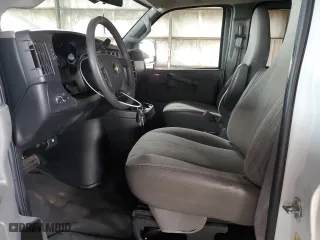 2019 Chevrolet Express Passenger LT with VIN 1GAZGPFG8K1366102, listed as a Copart auction lot 43380245 with 233,267 mi miles and Clean Title. Bid and sale history available at carsss.com. Image 7.