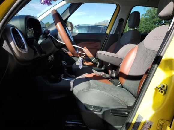2014 FIAT 500L Trekking with VIN ZFBCFADH4EZ021618, listed as a Copart auction lot 41621115 with 130,143 mi miles and Salvage Title. Bid and sale history available at DreamBid. Image 7.