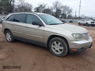 2006 Chrysler Pacifica Touring with VIN 2A8GF68456R769513, listed as a IAAI auction lot 41643431 with 171,720 mi miles. Bid and sale history available at carsss.com. Image 1.
