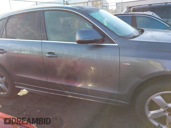 2012 Audi Q5 3.2L Premium Plus with VIN WA1DKAFP9CA100015, listed as a IAAI auction lot 41669585 with 213,972 mi miles. Bid and sale history available at carsss.com. Image 13.