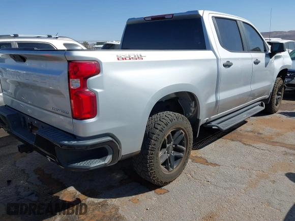 2020 Chevrolet Silverado 1500 Custom Trail Boss with VIN 1GCPYCEFXLZ122516, listed as a IAAI auction lot 41753676 with 81,507 mi miles and . Bid and sale history available at DreamBid. Image 4.