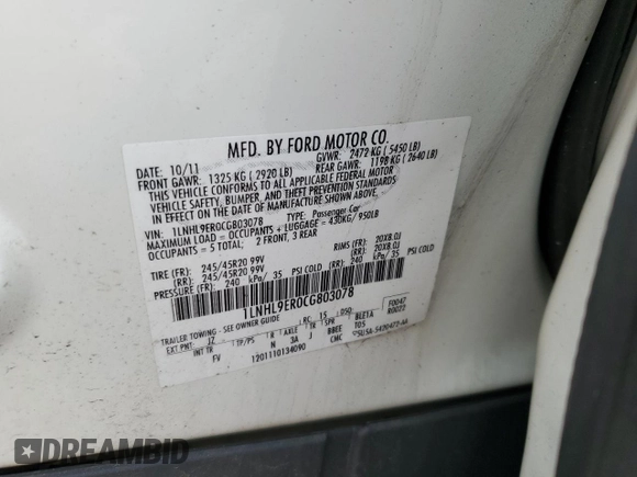 2012 Lincoln MKS z VIN 1LNHL9ER0CG803078, wystawiony jako Copart lot #60514765 z przebiegiem 82 715 mil mil oraz Szkoda całkowita • Salvage title. Historia ofert i sprzedaży dostępna na DreamBid. Obrazek 12.