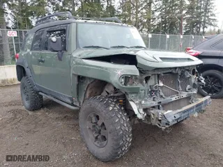 2011 Toyota FJ Cruiser with VIN JTEBU4BF5BK108168, listed as a IAAI auction lot 41829688 with 163,354 mi miles. Bid and sale history available at carsss.com. Image 1.