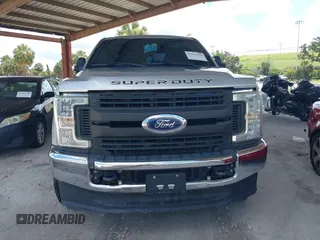 2019 Ford F-250 XL z VIN 1FT7W2BT7KED13259, wystawiony jako IAAI lot #42543359 z przebiegiem 136 511 mil mil oraz . Historia ofert i sprzedaży dostępna na DreamBid. Obrazek 12.