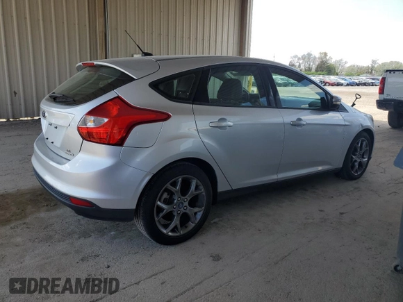 2013 Ford Focus SE with VIN 1FADP3K2XDL205333, listed as a Copart auction lot 54397975 with 104,019 mi miles and Clean Title. Bid and sale history available at carsss.com. Image 3.