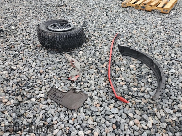 2023 Ford Bronco z VIN 1FMEE5DP4PLB13904, wystawiony jako Copart lot #56490175 z przebiegiem 29 141 mil mil oraz Szkoda całkowita • Salvage title. Historia ofert i sprzedaży dostępna na DreamBid. Obrazek 13.