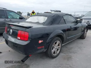 2009 Ford Mustang with VIN 1ZVHT84N995137661, listed as a IAAI auction lot 41380685 with 185,620 mi miles and . Bid and sale history available at DreamBid. Image 4.