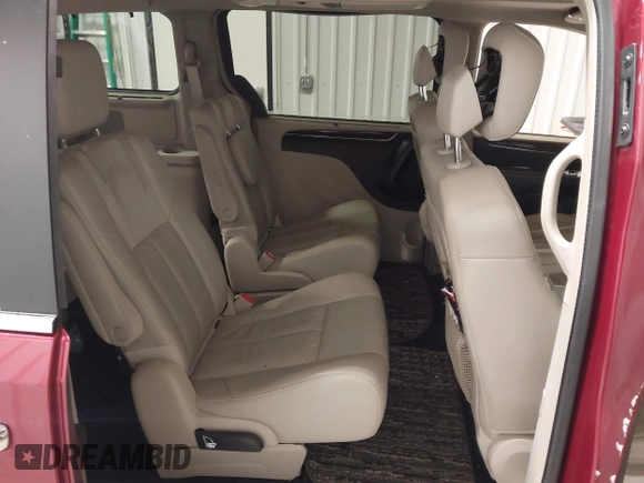 2015 Chrysler Town & Country Limited Platinum with VIN 2C4RC1GGXFR597180, listed as a IAAI auction lot 41374817 with 90,088 mi miles and . Bid and sale history available at DreamBid. Image 8.