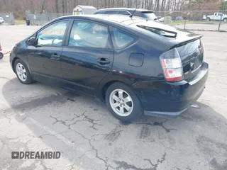 2005 Toyota Prius with VIN JTDKB20U253084443, listed as a IAAI auction lot 42024739 with 249,226 mi miles. Bid and sale history available at carsss.com. Image 3.