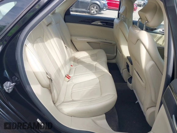 2014 Lincoln MKZ with VIN 3LN6L2J95ER832978, listed as a IAAI auction lot 42150806 with 80,319 mi miles. Bid and sale history available at carsss.com. Image 8.