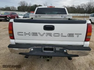 1999 Chevrolet Silverado 1500 LS with VIN 2GCEC19V9X1194592, listed as a Copart auction lot 45984125 with 182,010 mi miles and Clean Title. Bid and sale history available at carsss.com. Image 6.