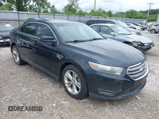 2014 Ford Taurus SEL z VIN 1FAHP2E82EG134523, wystawiony jako IAAI lot #42333228 z przebiegiem 224 894 mil mil oraz . Historia ofert i sprzedaży dostępna na DreamBid. Obrazek 1.