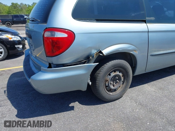 2003 Dodge Caravan SE with VIN 1D4GP243X3B269466, listed as a IAAI auction lot 41963103 with 206,535 mi miles and . Bid and sale history available at DreamBid. Image 12.