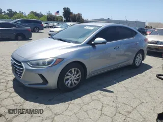 2017 Hyundai Elantra SE z VIN 5NPD74LF7HH164588, wystawiony jako Copart lot #56163545 z przebiegiem 139 943 mil mil oraz Szkoda całkowita • Salvage title. Historia ofert i sprzedaży dostępna na DreamBid. Obrazek 1.