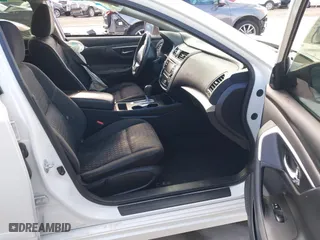 2017 Nissan Altima 2.5 SV with VIN 1N4AL3AP2HC219101, listed as a IAAI auction lot 41313212 with 98,092 mi miles. Bid and sale history available at carsss.com. Image 5.