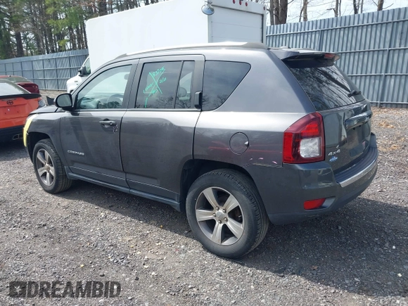 2017 Jeep Compass High Altitude with VIN 1C4NJDEB5HD175630, listed as a IAAI auction lot 42066679 with 114,585 mi miles. Bid and sale history available at carsss.com. Image 3.