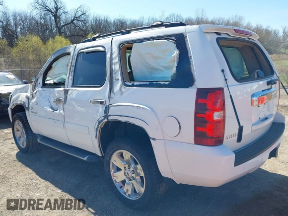 2013 Chevrolet Tahoe LT with VIN 1GNSKBE02DR280326, listed as a IAAI auction lot 42051269 with Not provided miles and . Bid and sale history available at DreamBid. Image 3.