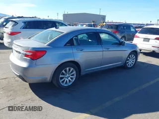 2013 Chrysler 200 Touring with VIN 1C3CCBBG2DN527898, listed as a IAAI auction lot 41850215 with 119,137 mi miles. Bid and sale history available at carsss.com. Image 4.